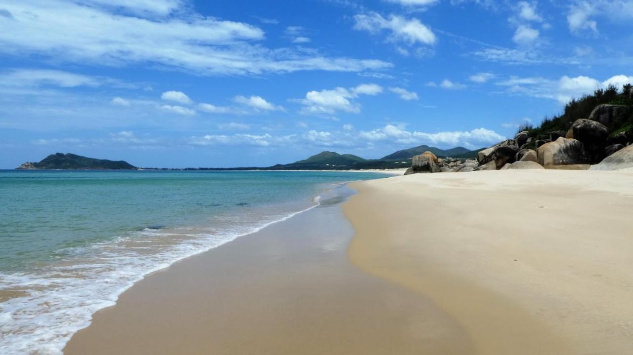 Lucky Spot Beach Bungalow Song Cau 外观 照片